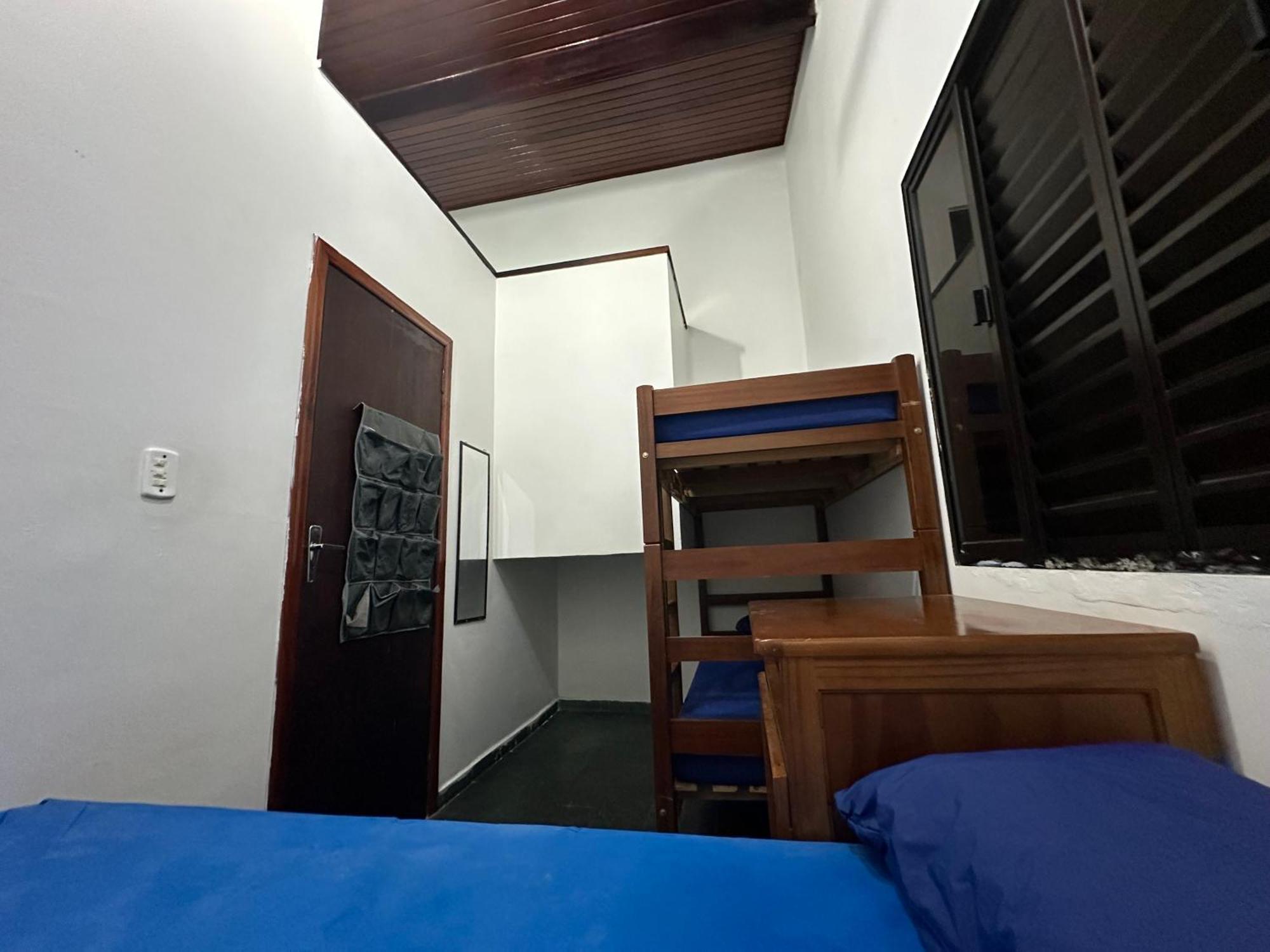 Triplex Piscina Churrasqueira Lava E Seca Wi-Fi E 2 Tvs Em Condominio Com 90M2 No Centro De Ubatuba Exterior photo